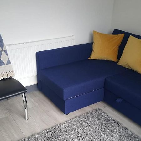 Homestay In Birmingham Sleeps 8 - Free Parking & Wifi Eksteriør bilde