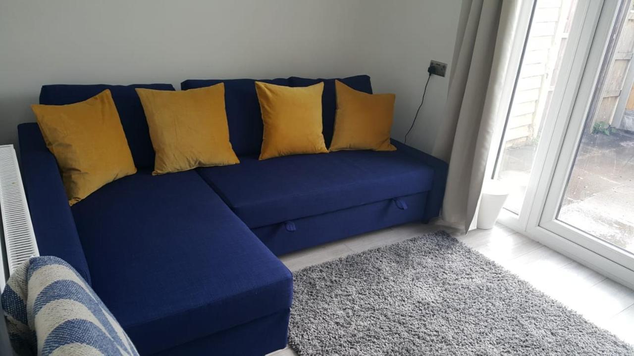 Homestay In Birmingham Sleeps 8 - Free Parking & Wifi Eksteriør bilde