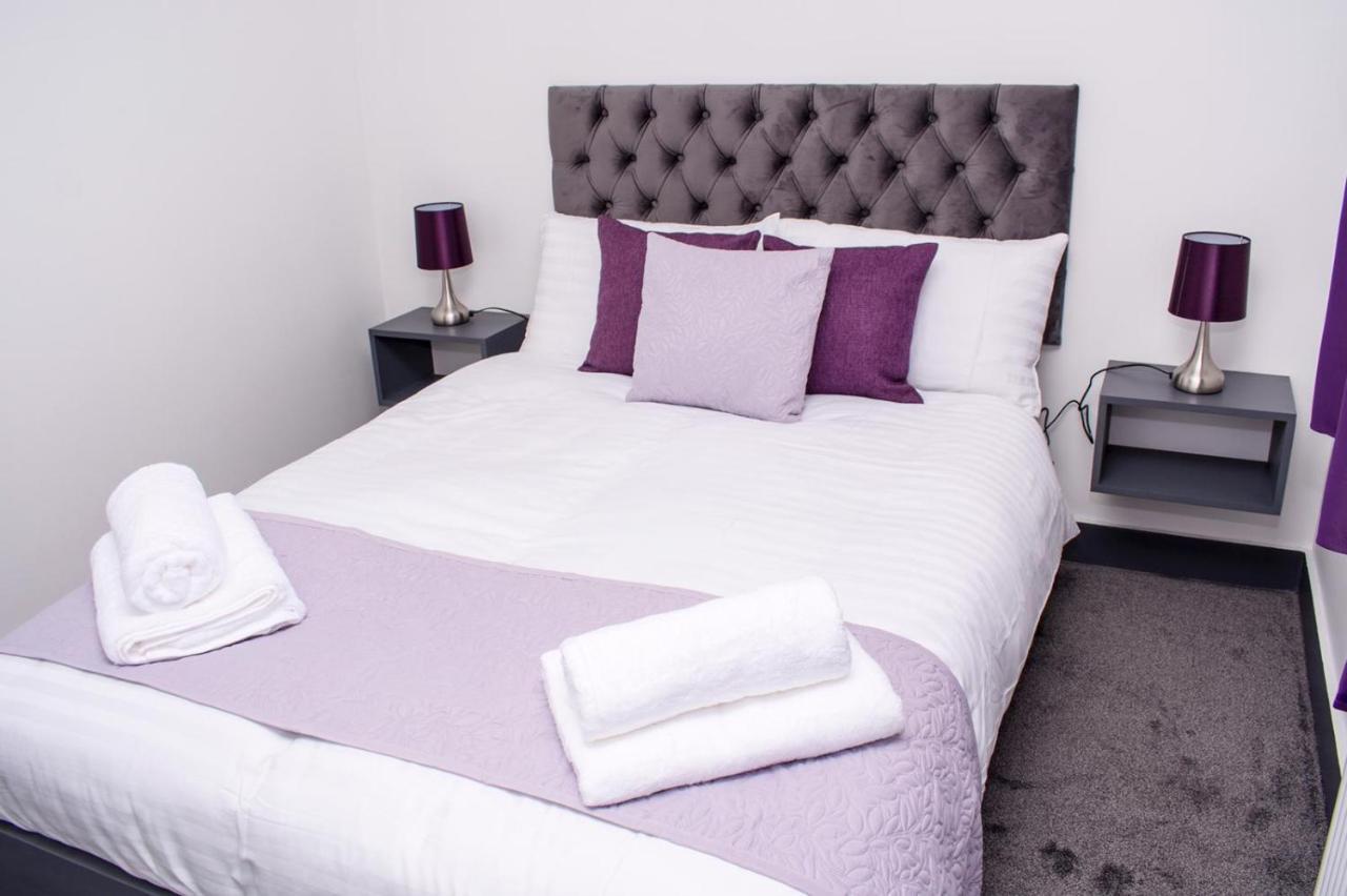 Homestay In Birmingham Sleeps 8 - Free Parking & Wifi Eksteriør bilde